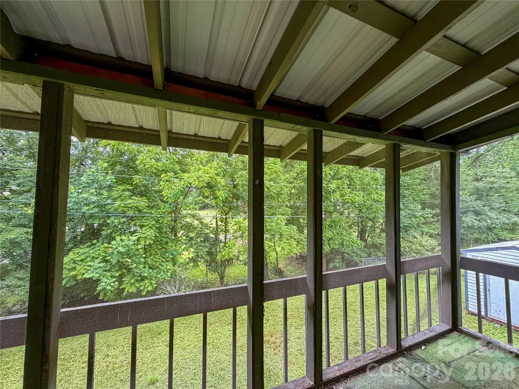 133 Jarvis Street Waynesville NC 28786