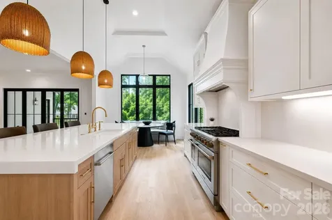 401 Mcdonald Avenue Charlotte NC 28203