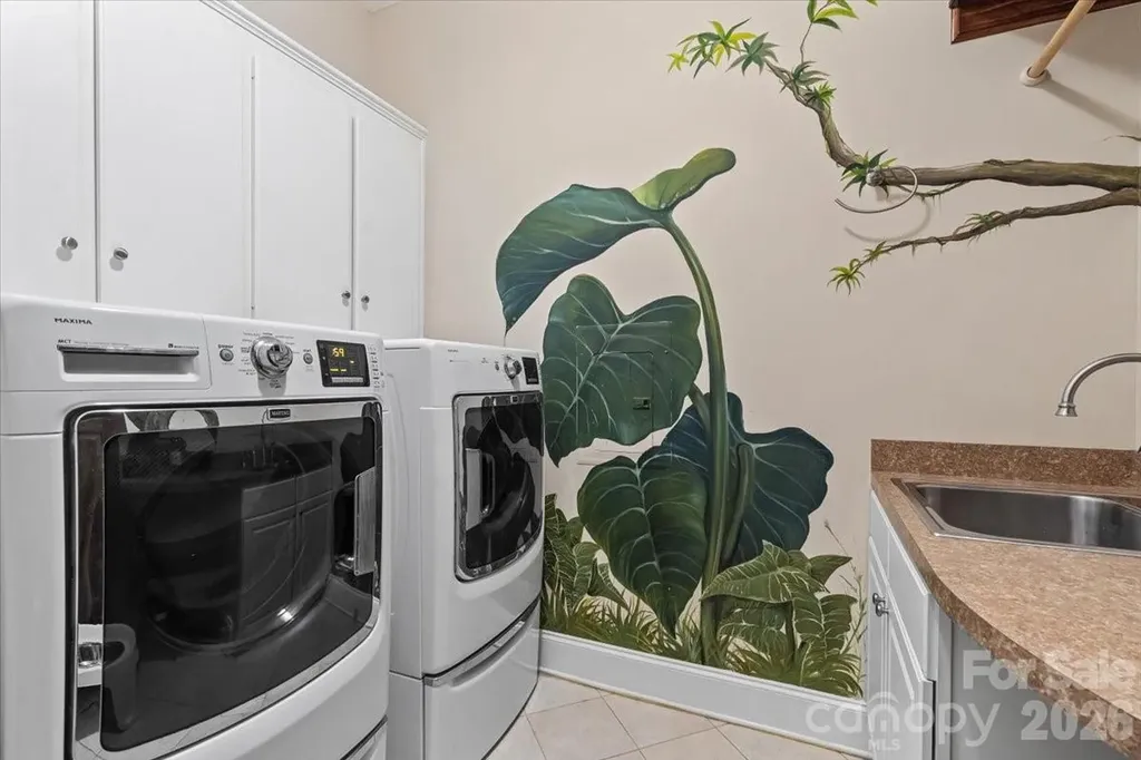 4909 Deer Walk Avenue Charlotte NC 28270