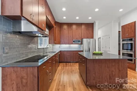 4909 Deer Walk Avenue Charlotte NC 28270