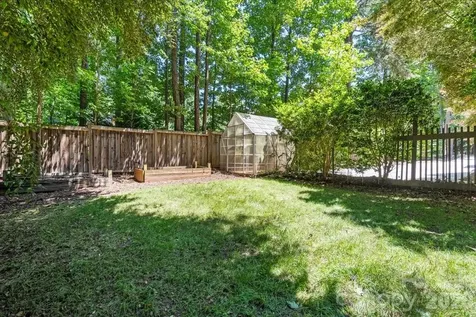 4909 Deer Walk Avenue Charlotte NC 28270