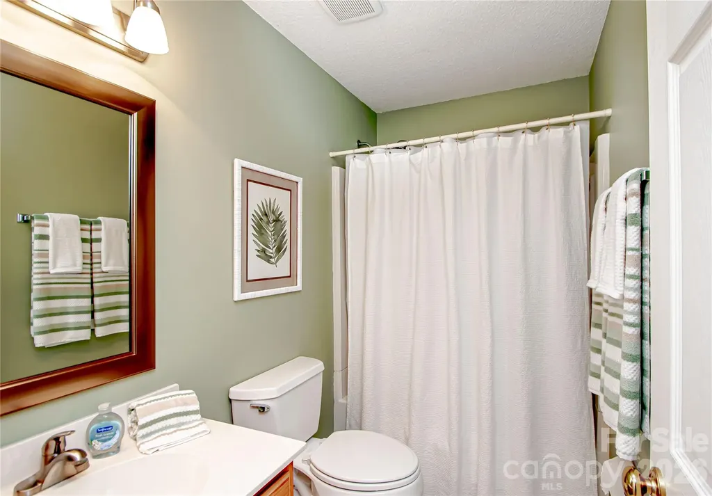 9301 Hanworth Trace Drive Charlotte NC 28277