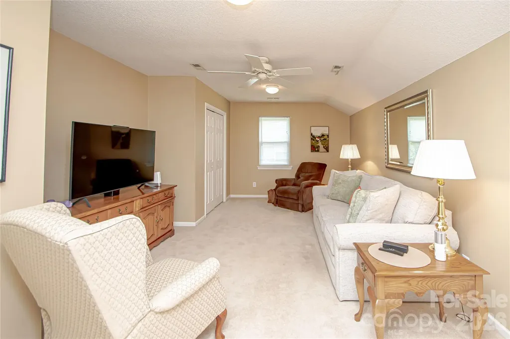 9301 Hanworth Trace Drive Charlotte NC 28277