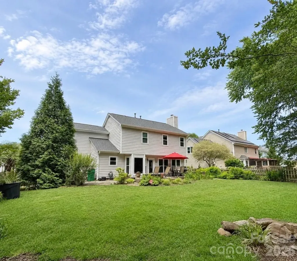 9301 Hanworth Trace Drive Charlotte NC 28277