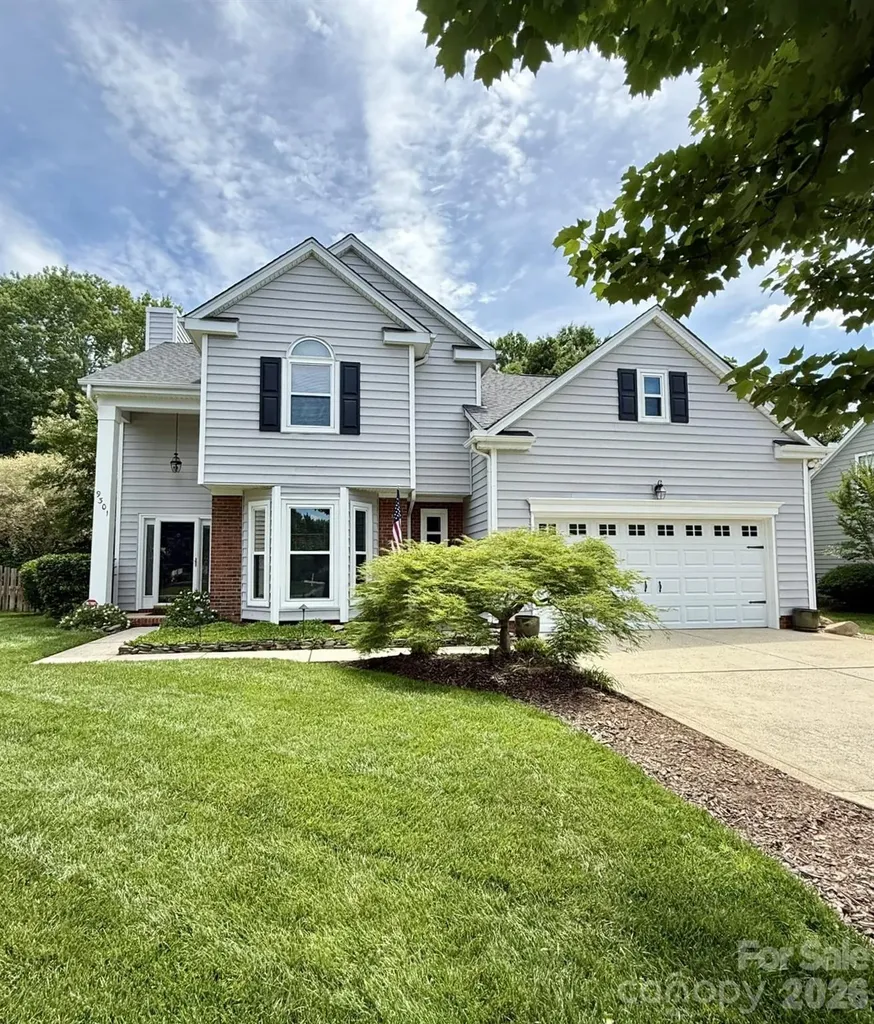 9301 Hanworth Trace Drive Charlotte NC 28277