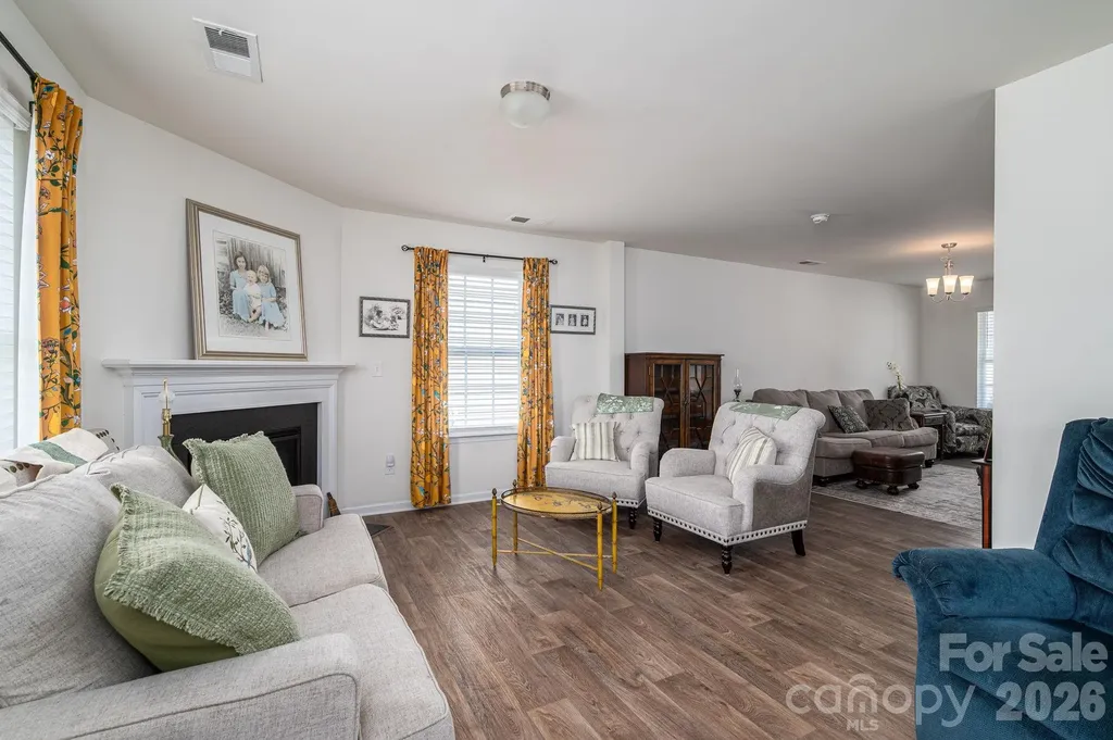 1536 Gaston Mountain Drive Dallas NC 28034