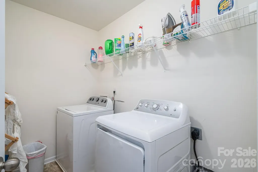 1536 Gaston Mountain Drive Dallas NC 28034