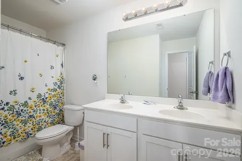 1536 Gaston Mountain Drive Dallas NC 28034