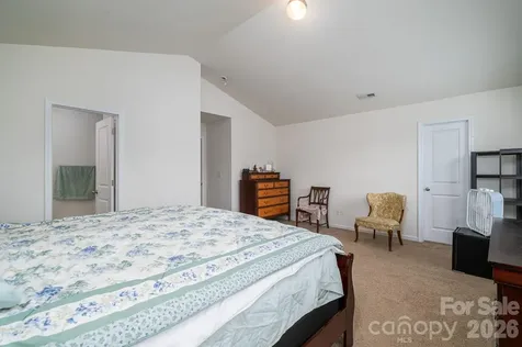 1536 Gaston Mountain Drive Dallas NC 28034