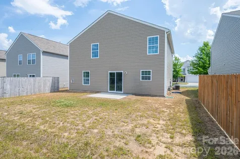 1536 Gaston Mountain Drive Dallas NC 28034