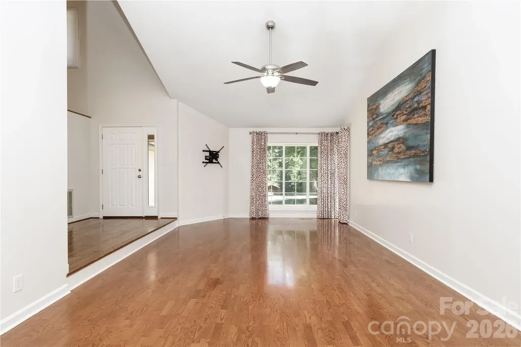 568 Wood Hollow Road Taylorsville NC 28681