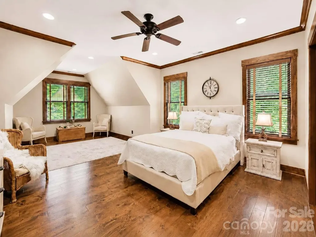 9208 Flying Eagle Lane Charlotte NC 28278