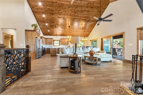 85 Fern Brook Drive Waynesville NC 28786