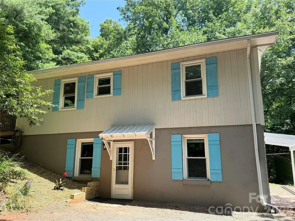 95 Walker Cove Road Black Mountain NC 28711