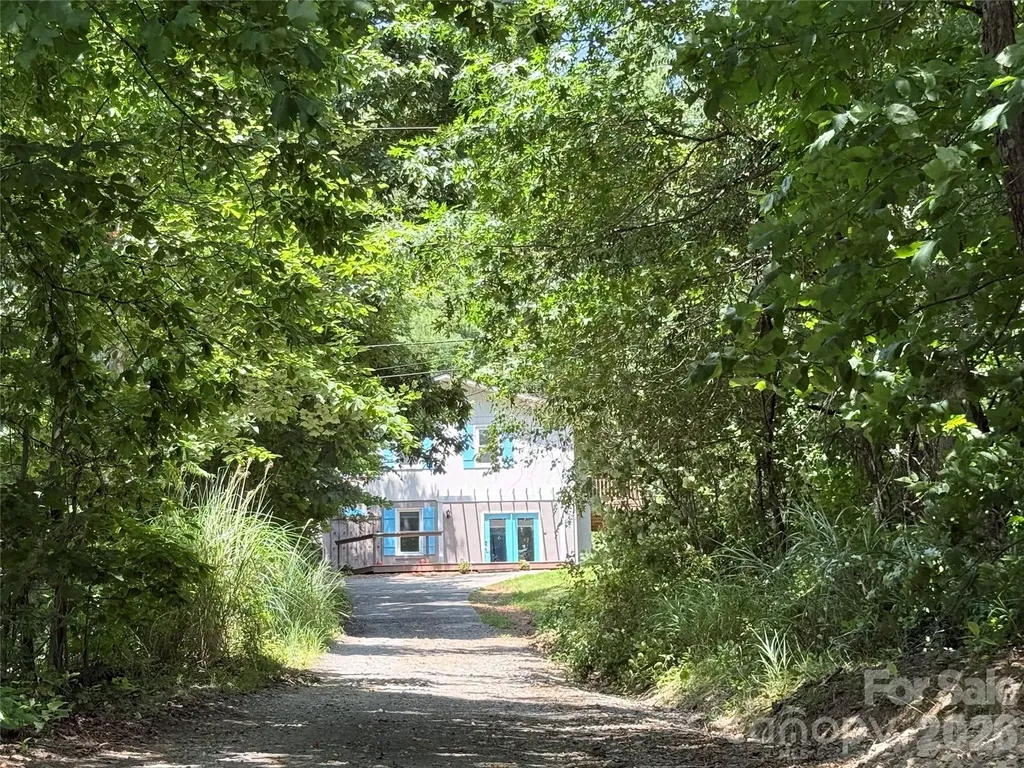 95 Walker Cove Road Black Mountain NC 28711