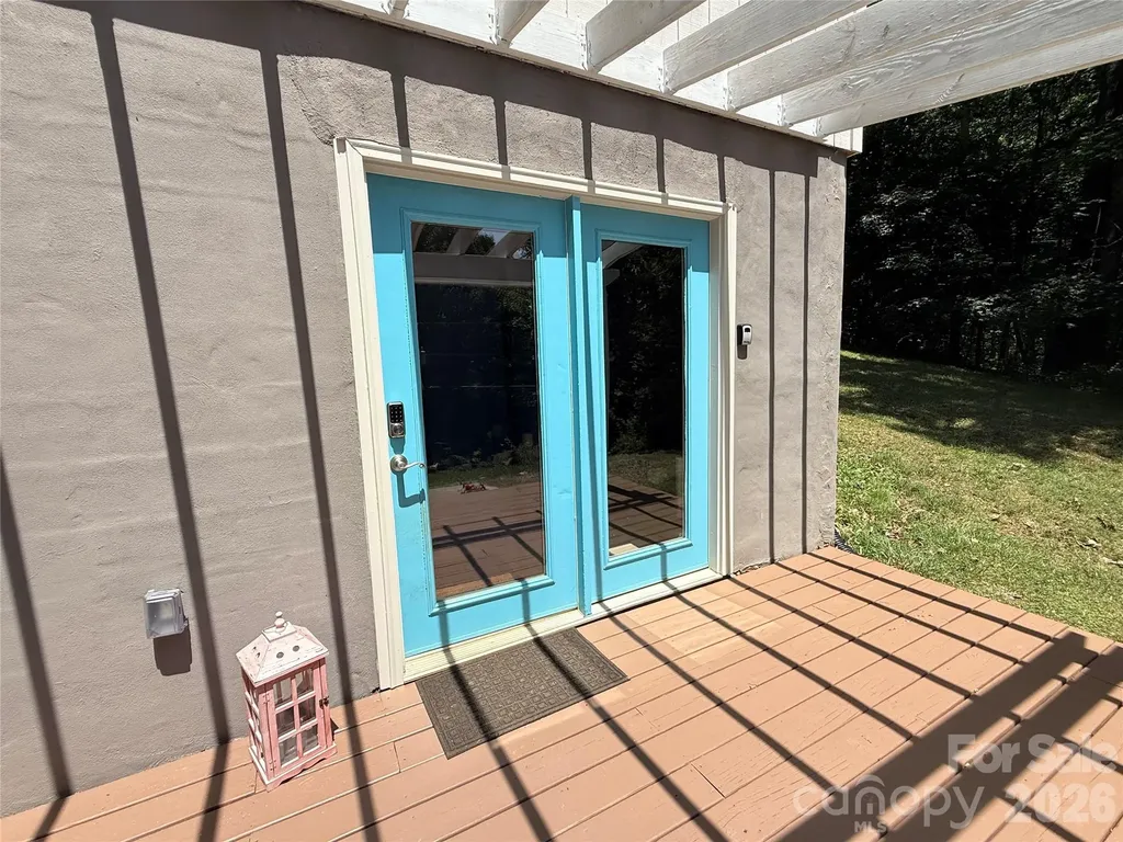 95 Walker Cove Road Black Mountain NC 28711