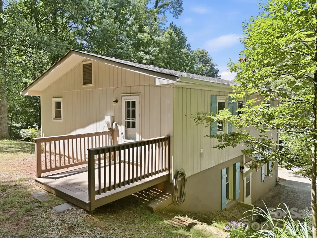 95 Walker Cove Road Black Mountain NC 28711