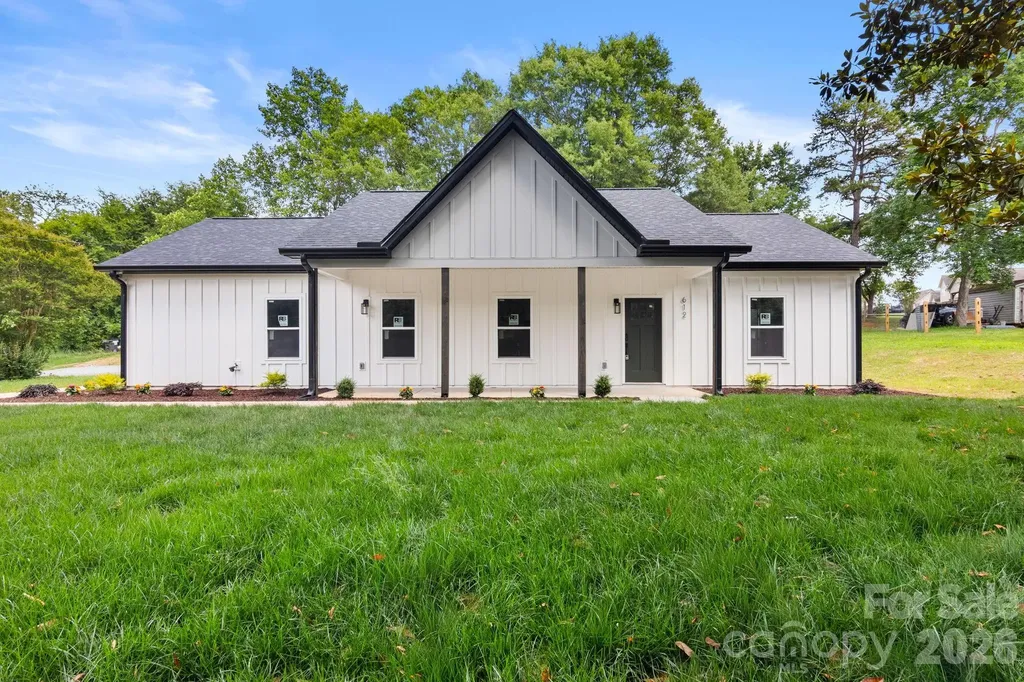 612 Hardin Road Dallas NC 28034