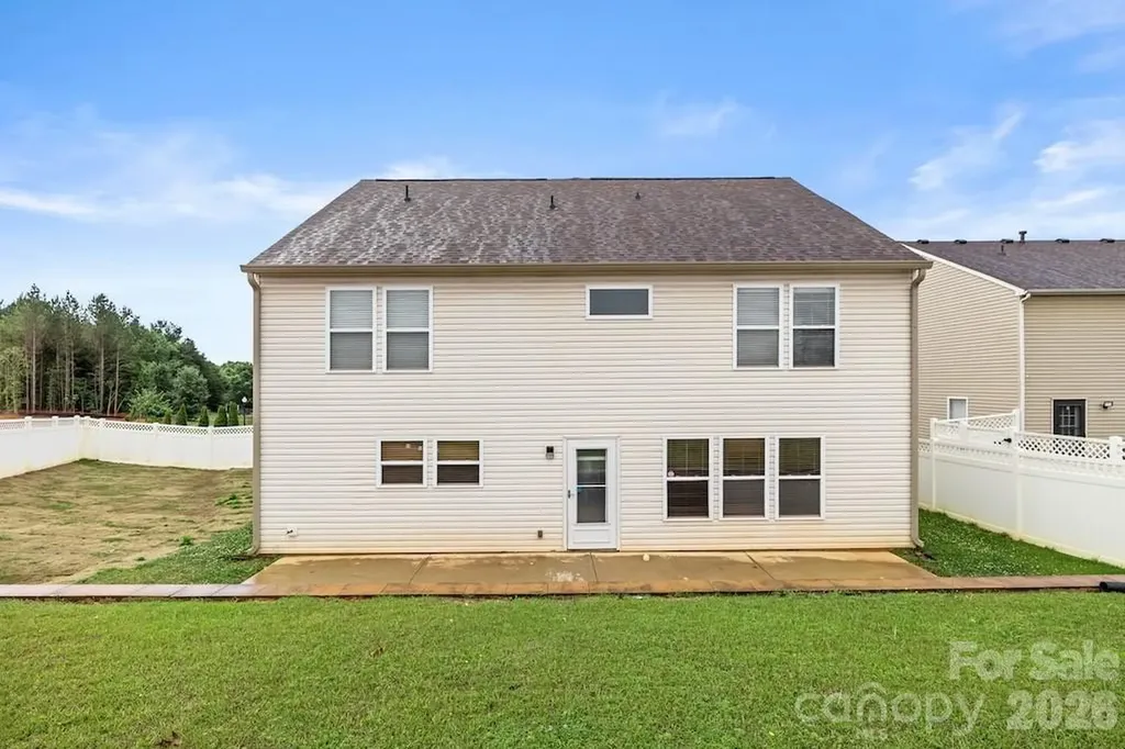 3272 Table Rock Drive Gastonia NC 28052