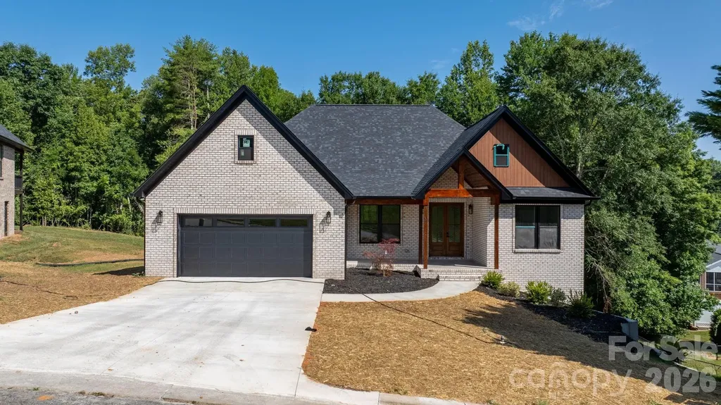 730 Chatsworth Circle SE Lenoir NC 28645