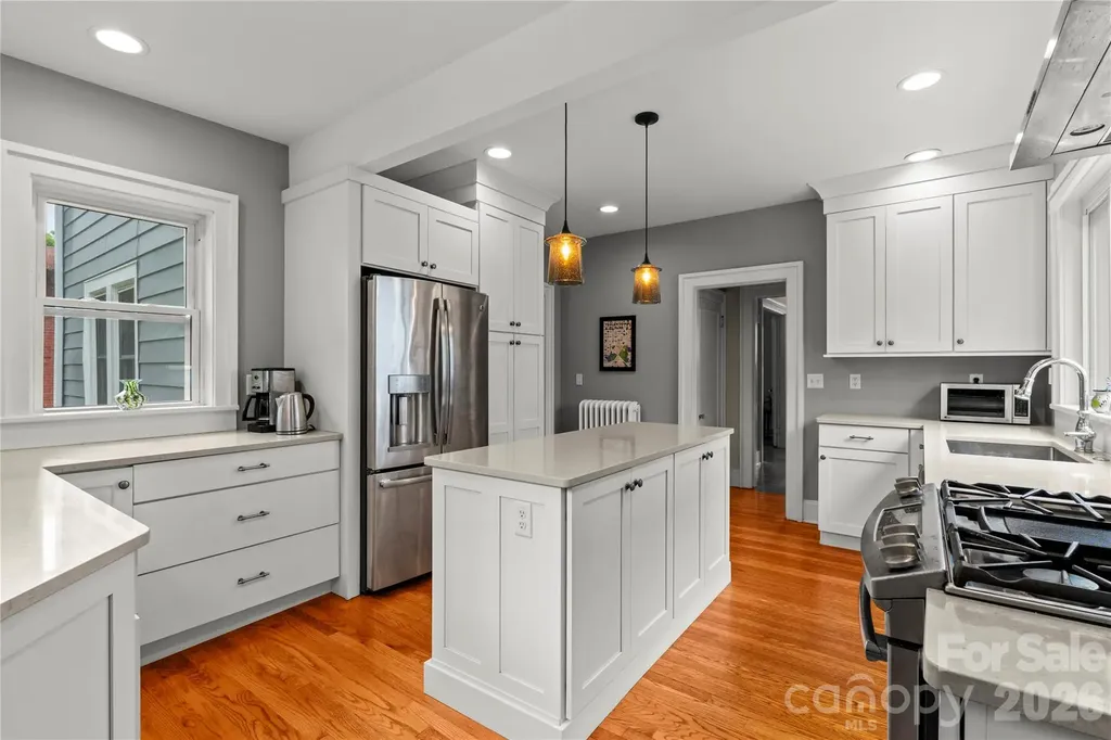 60 Austin Avenue Asheville NC 28801