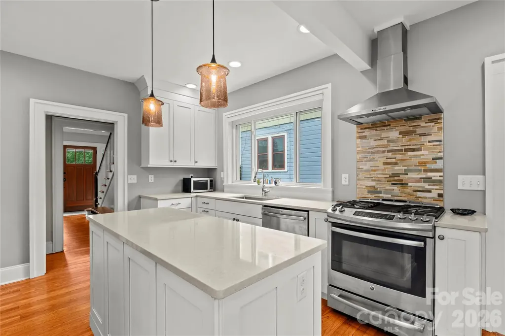 60 Austin Avenue Asheville NC 28801