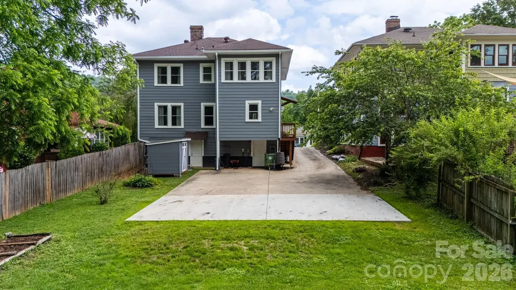 60 Austin Avenue Asheville NC 28801