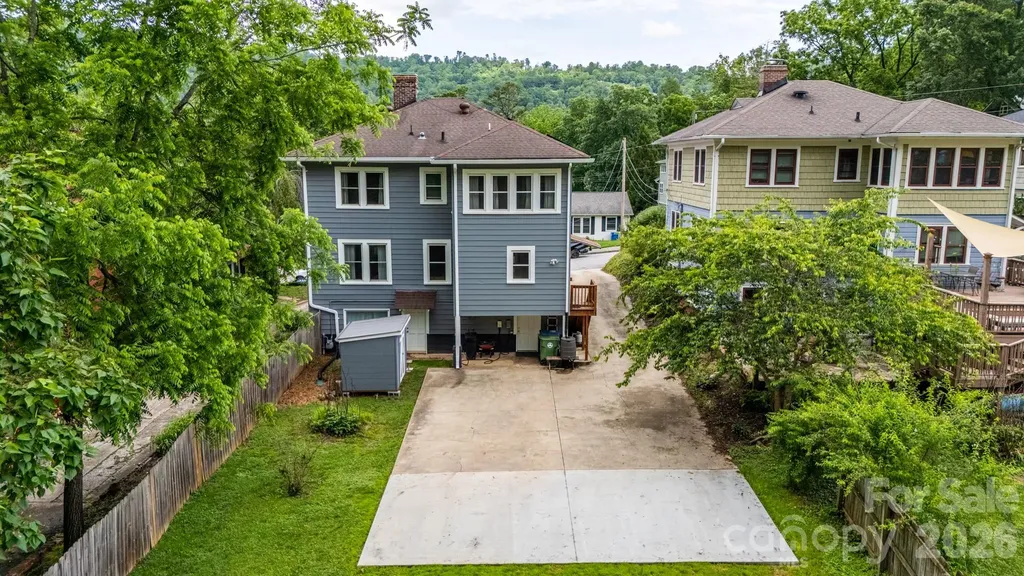 60 Austin Avenue Asheville NC 28801