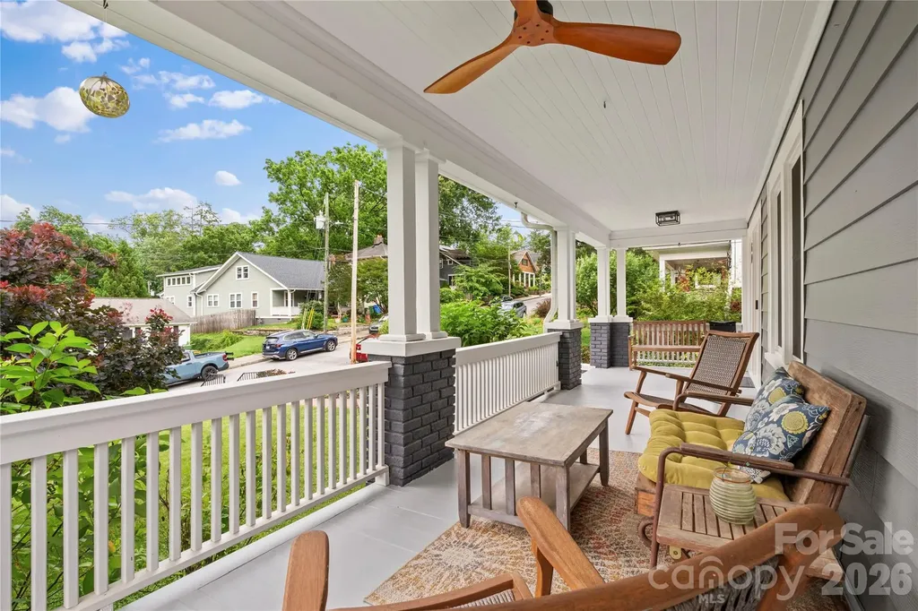 60 Austin Avenue Asheville NC 28801