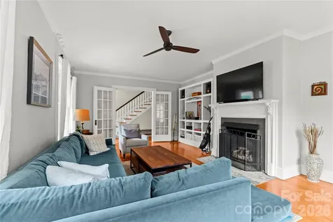 60 Austin Avenue Asheville NC 28801