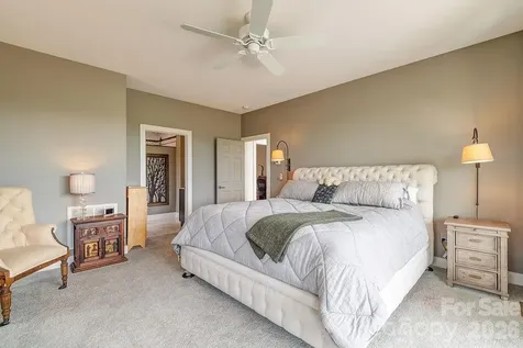 18 Adas Way Weaverville NC 28787