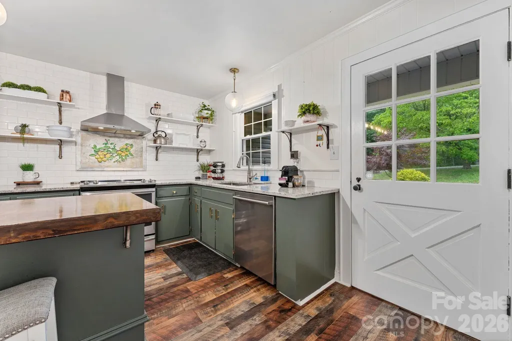 1014 Bramblewood Court NE Lenoir NC 28645