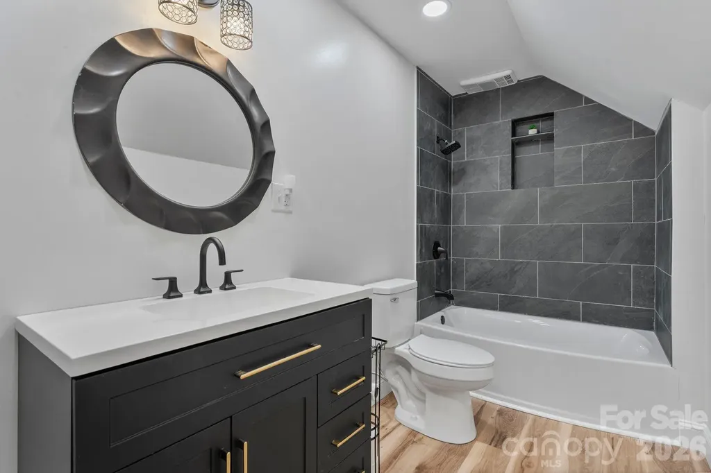 1014 Bramblewood Court NE Lenoir NC 28645