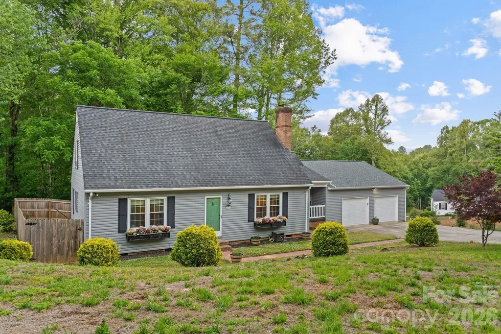 1014 Bramblewood Court NE Lenoir NC 28645