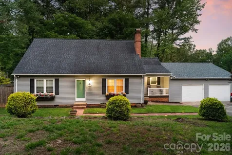 1014 Bramblewood Court NE Lenoir NC 28645