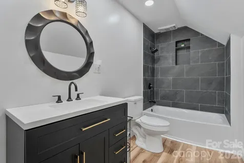 1014 Bramblewood Court NE Lenoir NC 28645