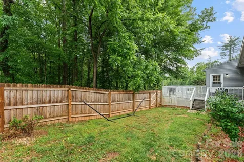 1014 Bramblewood Court NE Lenoir NC 28645
