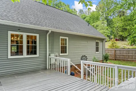 1014 Bramblewood Court NE Lenoir NC 28645