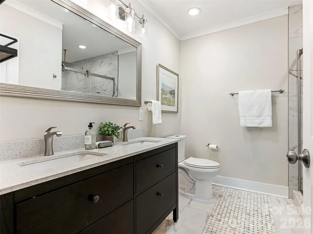 3319 Providence Road Charlotte NC 28211