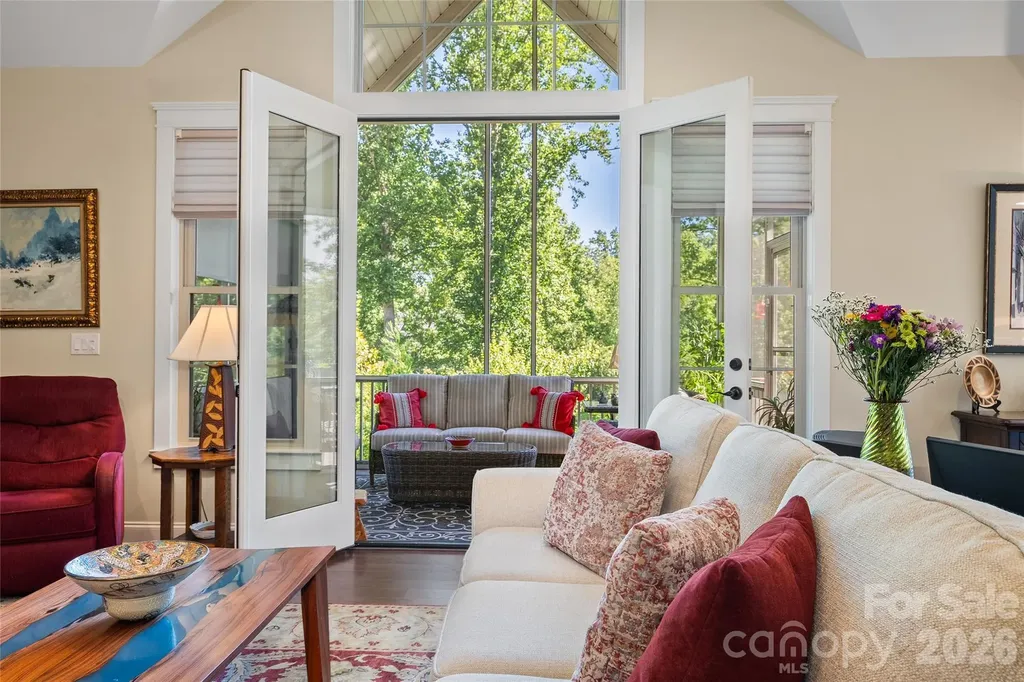 43 Orvis Stone Circle Biltmore Lake NC 28715