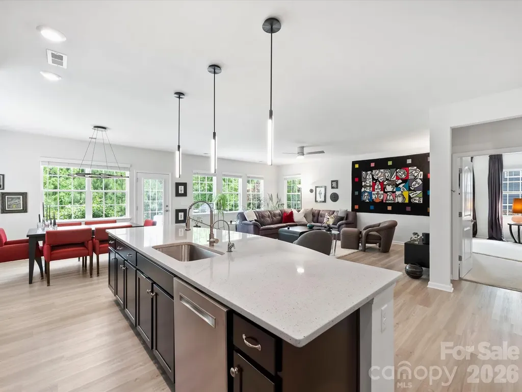 821 Botticelli Court Mount Holly NC 28120