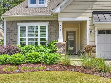 821 Botticelli Court Mount Holly NC 28120