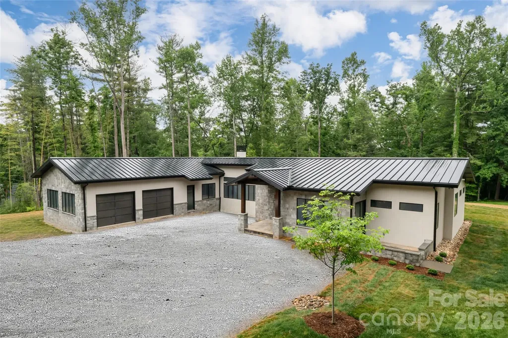 33 Busbee Road Asheville NC 28803