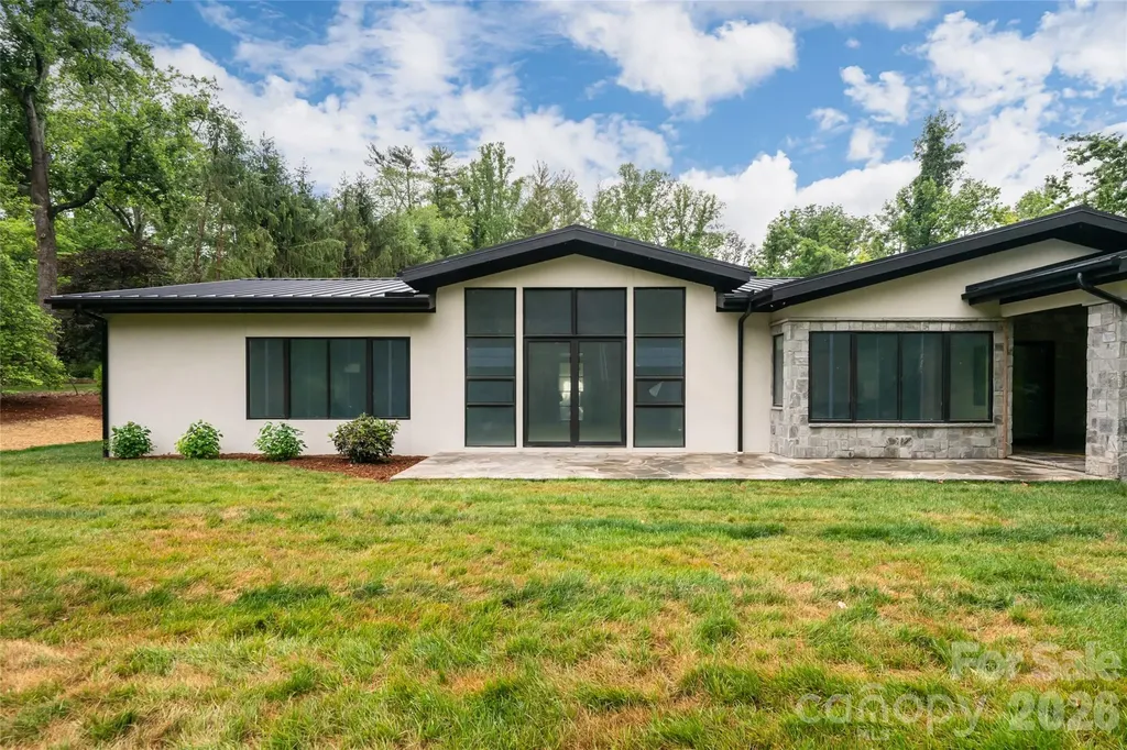 33 Busbee Road Asheville NC 28803