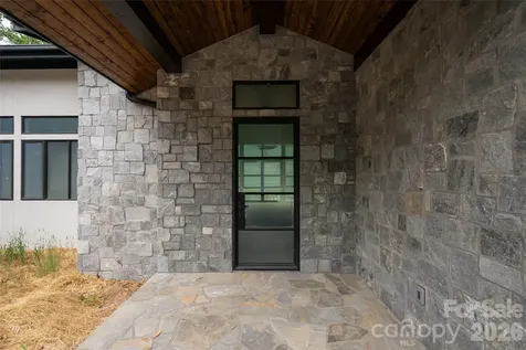 33 Busbee Road Asheville NC 28803