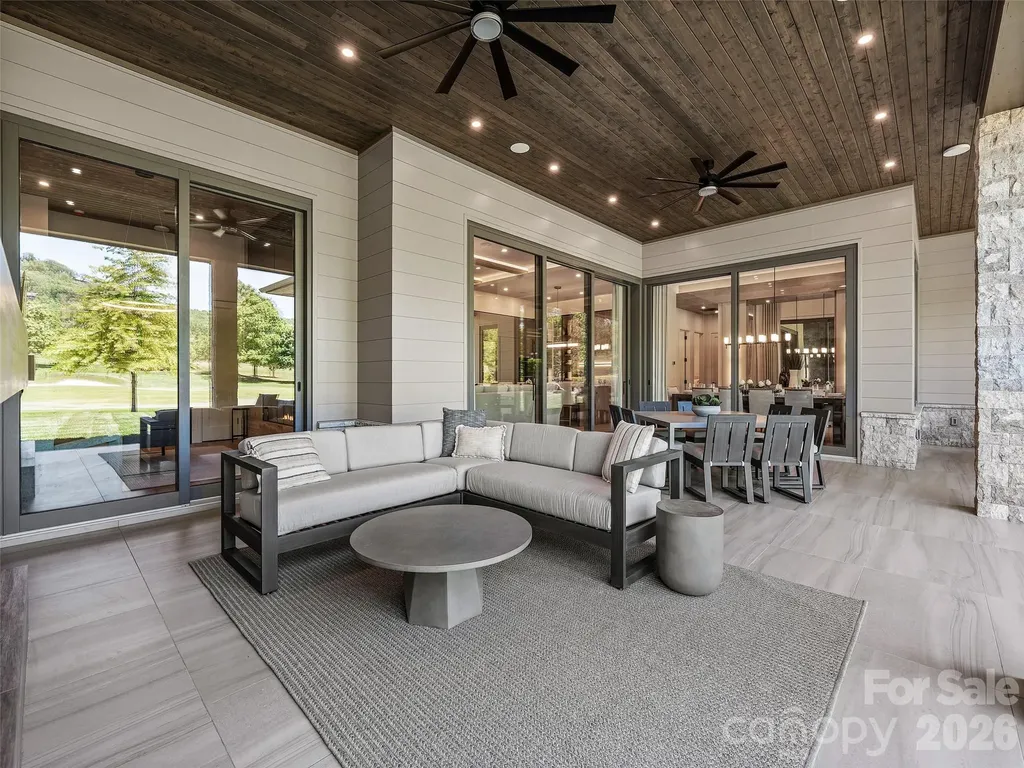 60 Walnut Valley Parkway Arden NC 28704