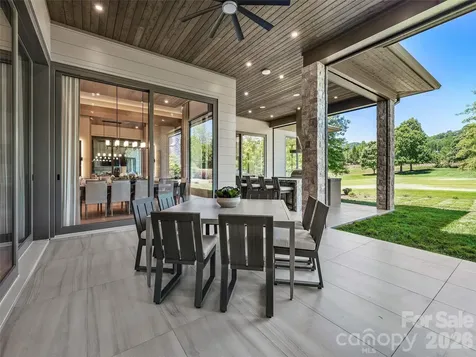 60 Walnut Valley Parkway Arden NC 28704