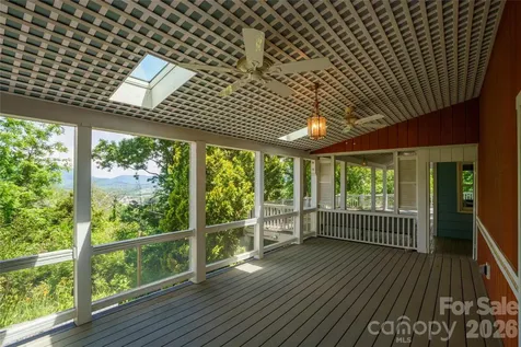 32 Delano Road Asheville NC 28805