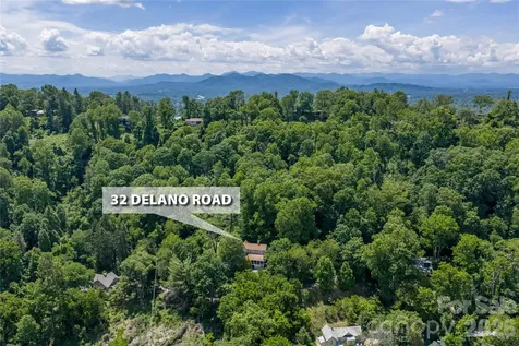 32 Delano Road Asheville NC 28805