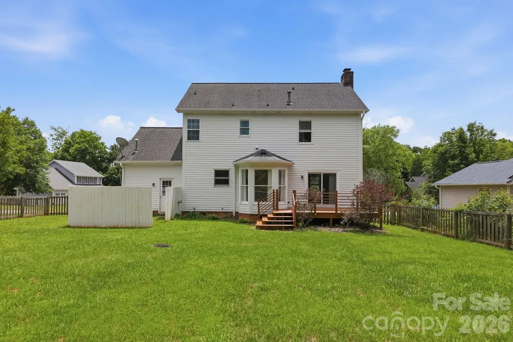 16 Trappers Run Drive Asheville NC 28805